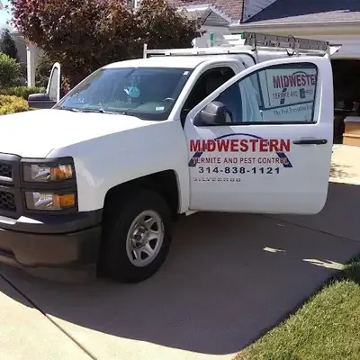Midwestern Termite and Pest Control Truck